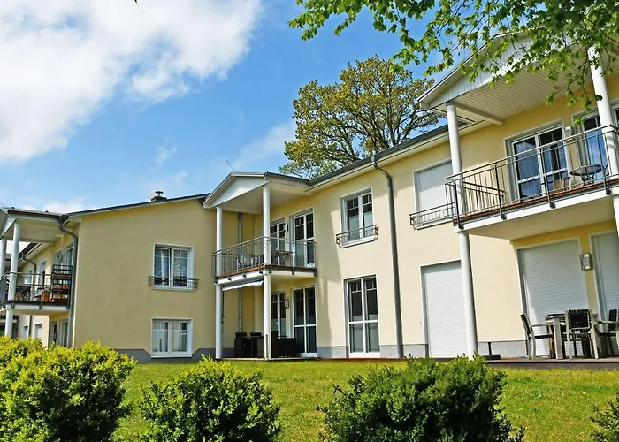 Appartementhaus mit Meerblick im Ostseebad Göhren HO